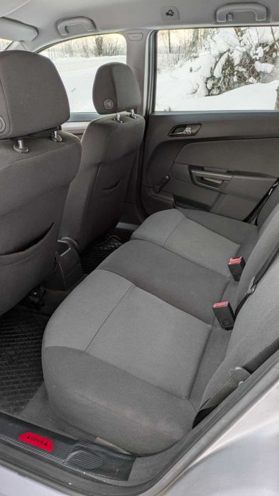 Opel Astra H 2006 1.6  Benzyna  105KM