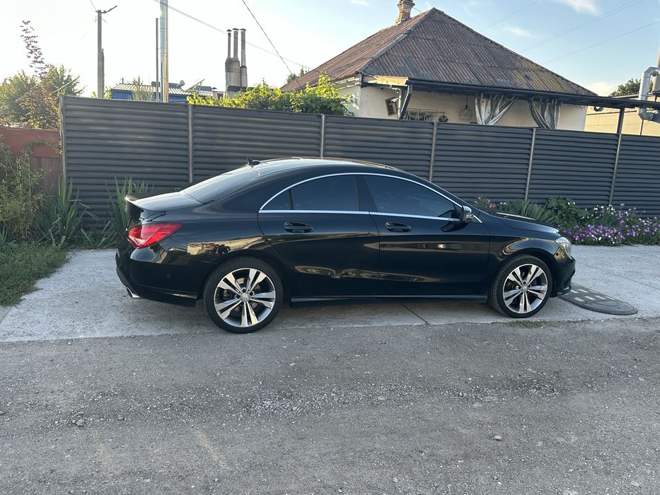 Продам Mercedes-Benz CLA-Class