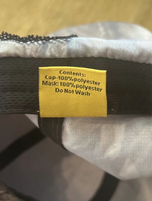 Czapka z daszkiem kamuflaż