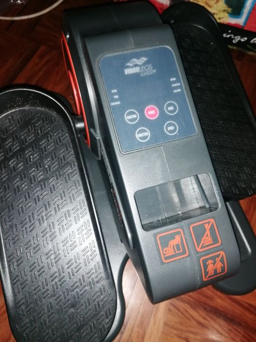 Vibrolegs elliptical