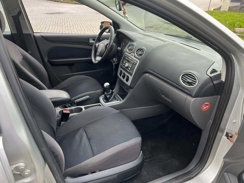 Ford Focus 1.6TDCI A/C 5lugares