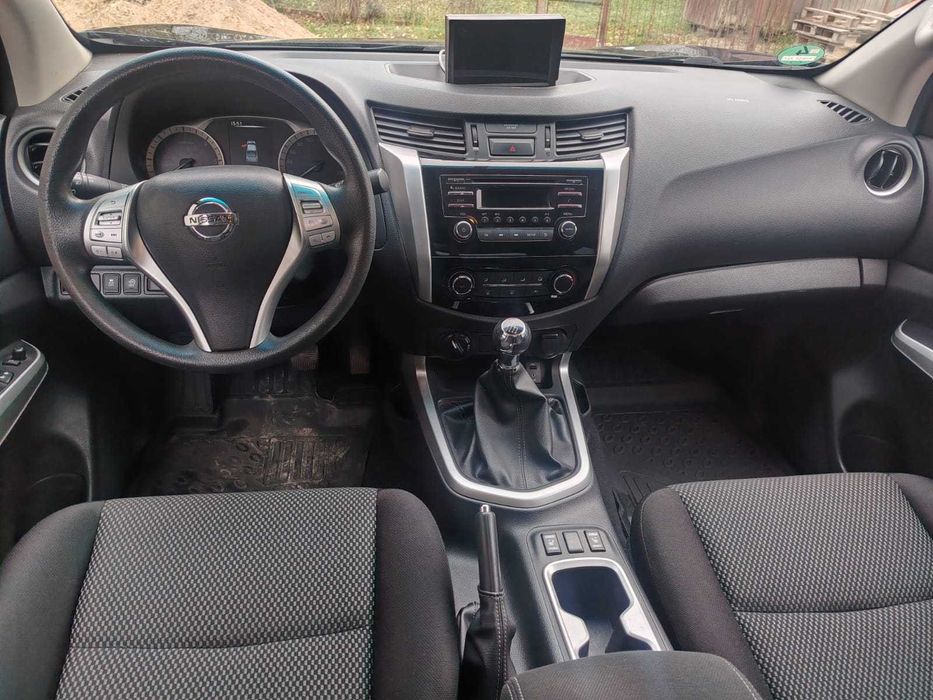 Nissan Navara 2.3 D
