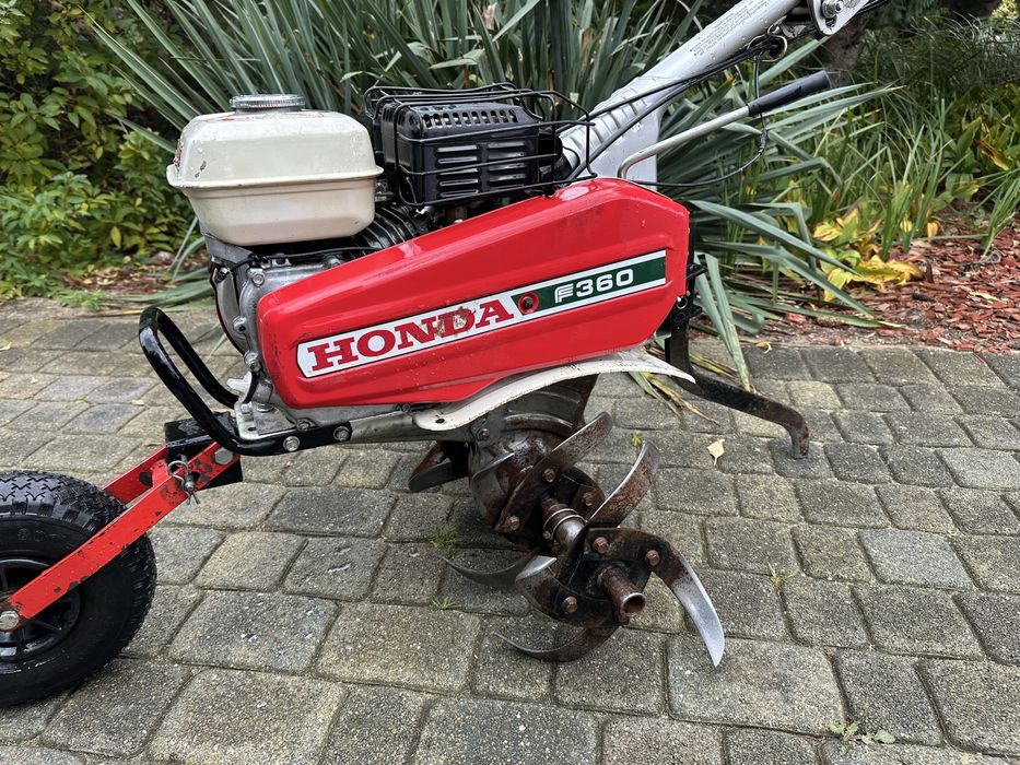 Glebogryzarka HONDA F360 2 biegi + wsteczny ciągnik jednoosiowy
