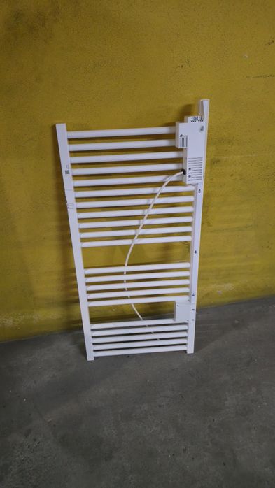 Aquecedor de casa de banho/toalhas