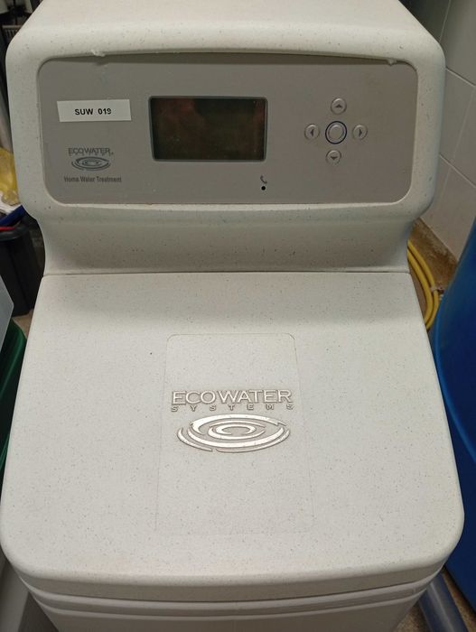 Zmiękczacz wody, stacja uzdatniania wody Viessmann.