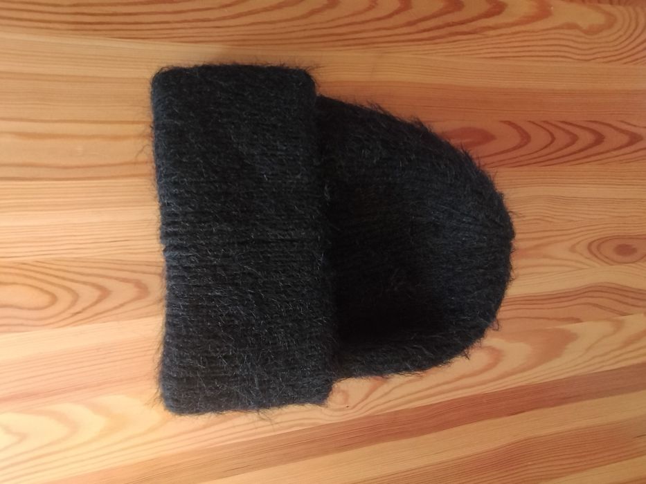 Gruba ciepła czapka marki Diverse stan bardzo dobry.