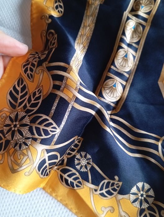 Lenço de Seda Pura Lanvin
Lanvin Pure Silk Scarf