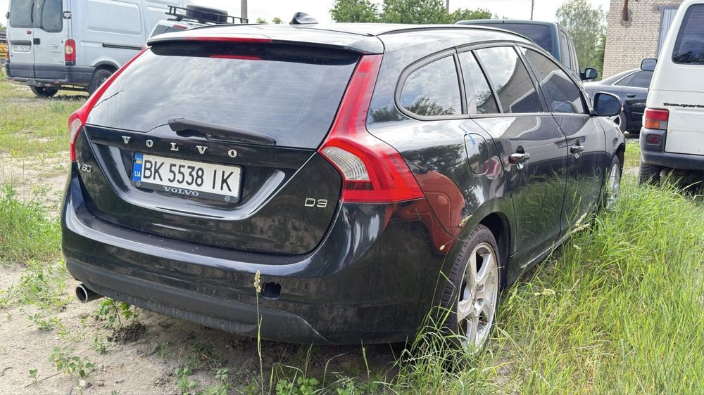 Volvo V60 2011 r
