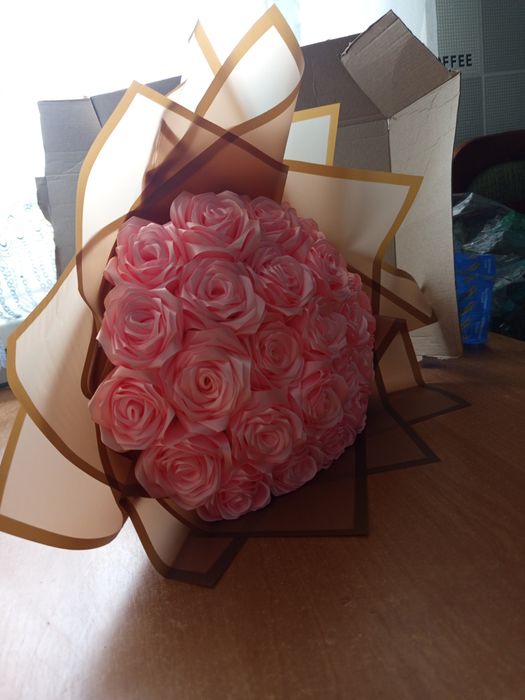 букети з атлосної стрічки