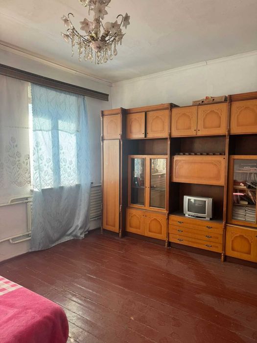 2-х кімнатна квартира, м. Жовква (центр)