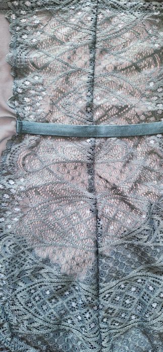 Koronkowe seksowne prześwitujące body z odkrytymi plecami M L