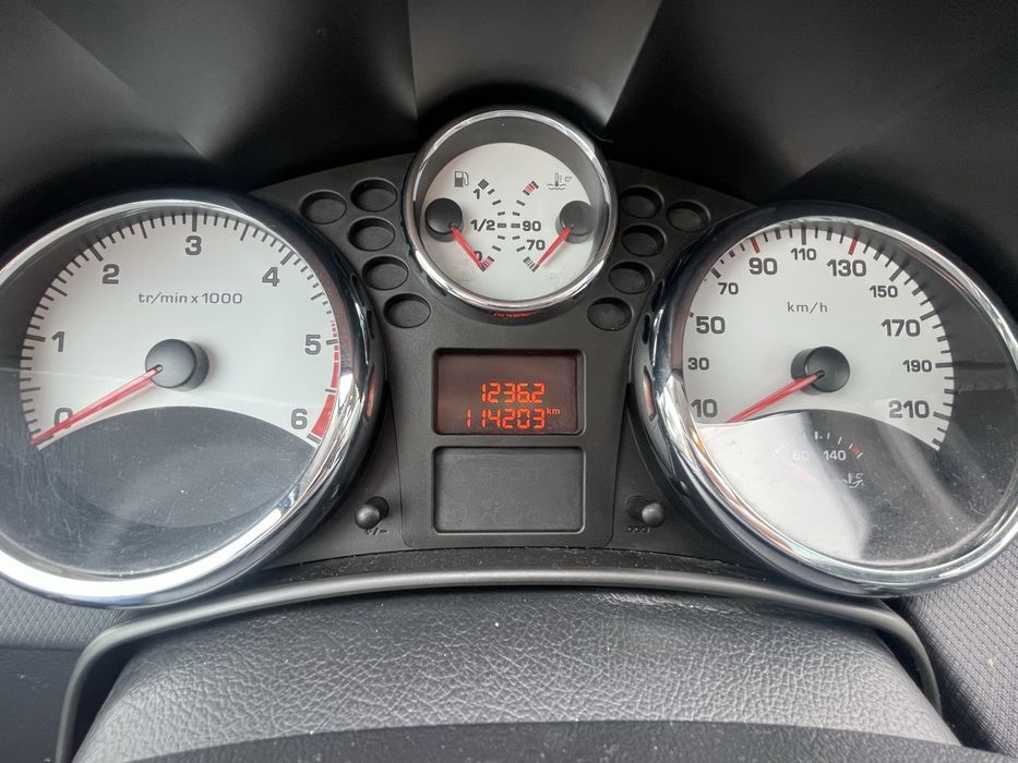 Peugeot 207 SW 1.6 HDi | Apenas 114.000km