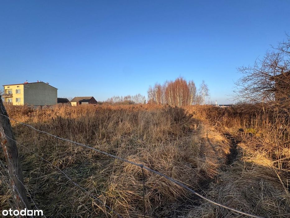 Duża działka budowlana szeroka 30m Okradzionów