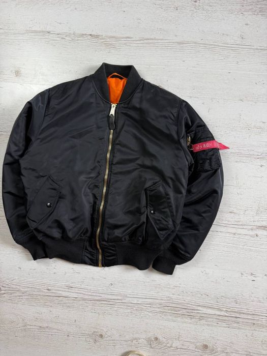 Бомбер alpha industries оригінал