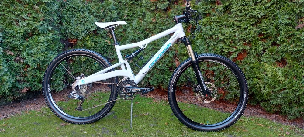 Piękny Cannondale na Amortyzatorach