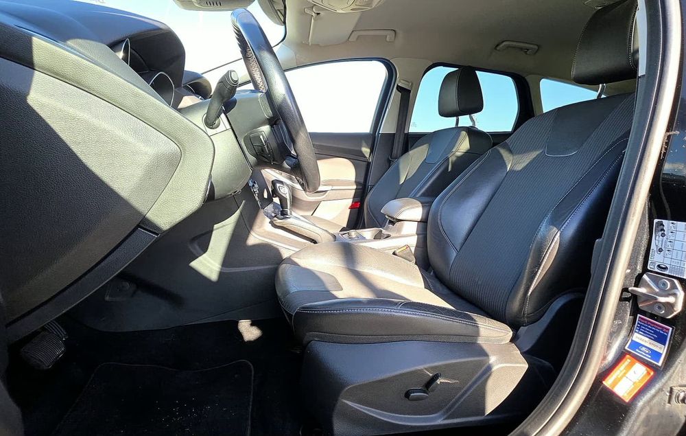 Ford Focus SW — fotografia 9