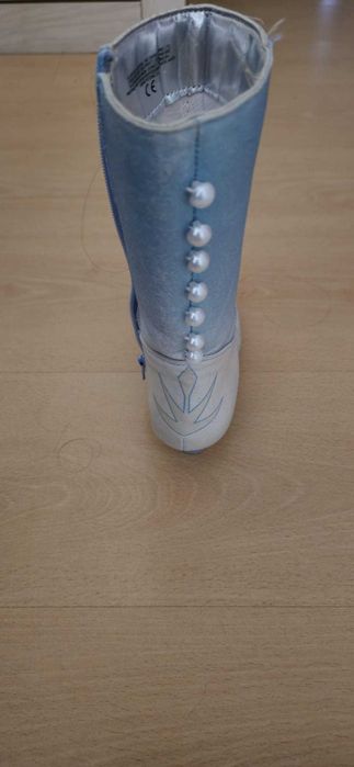 Botas da Frozen tamanho 32-33