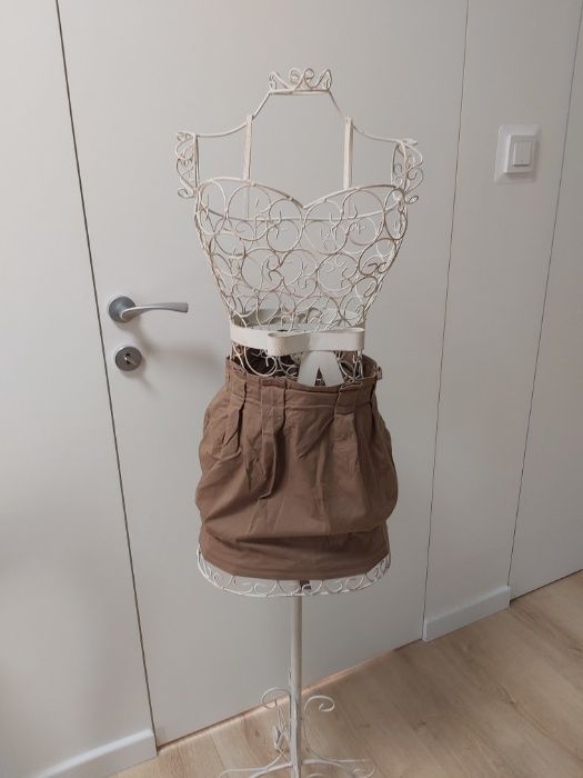 Beżowa, spódniczka mini, Stradivarius, rozm. 38