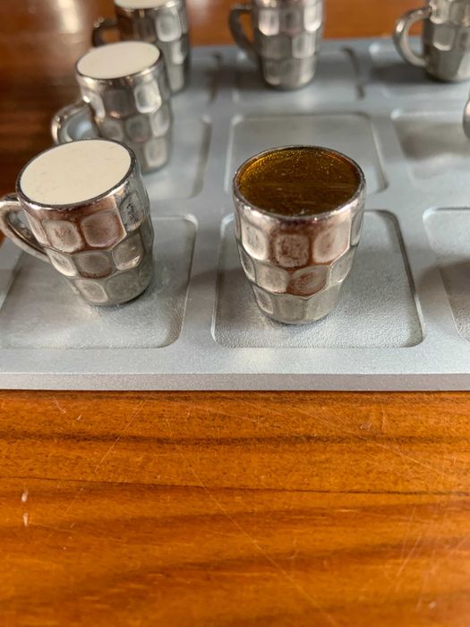 Jogo do Galo ou "Três em Linha", Tabuleiro muito decorativo