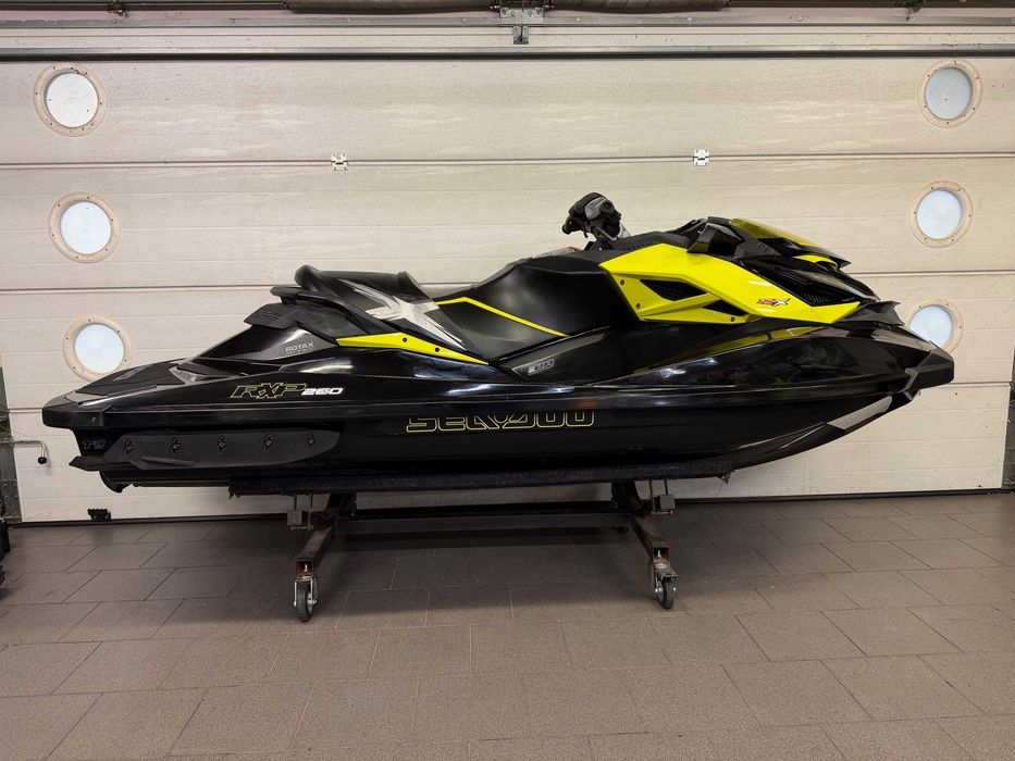 Skuter wodny SEADOO Sea doo RXP X 260HP ! 2012 !! OKAZJA !! TYlko 96h ...