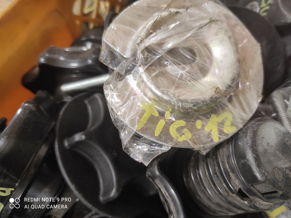 Кріплення запаски vw passat b7,b8,jetta,tiguan,