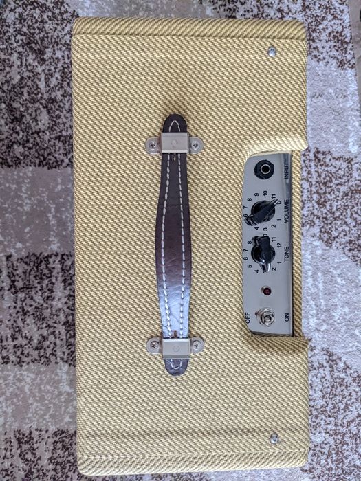 Fender Pro Junior Tweed ламповий комбо