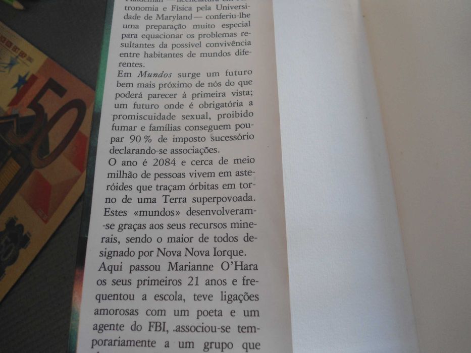 MUNDOS por Joe Haldeman