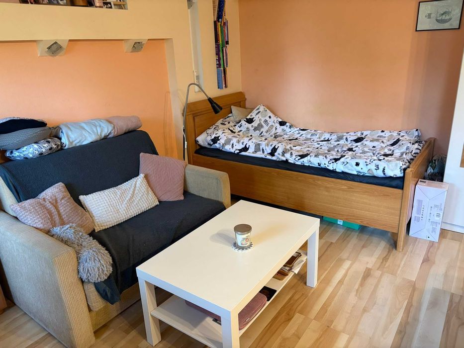 Wynajmę duży pokój [19m2] z balkonem - Wrocław Krzyki Gaj - od 1 listopada !!!