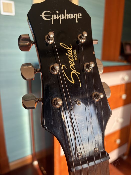 Gitara epiphone special II