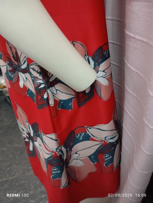 Vestido florido Lefties