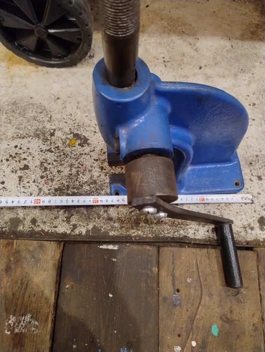 Prasa ręczna, prasa mechaniczna, prasa zębata, prasa warsztatowa