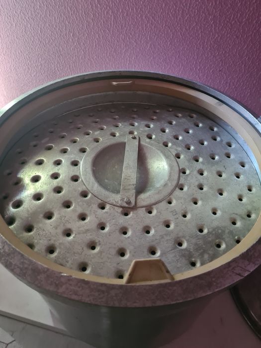 Varios equipos industriais