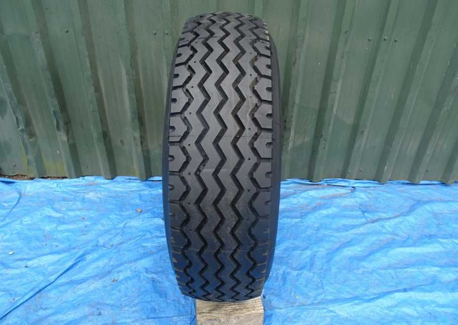 Opona 13/70 R - 22,5 22.5 E- 22,5