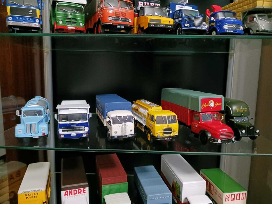 Coleção camiões de outros tempos