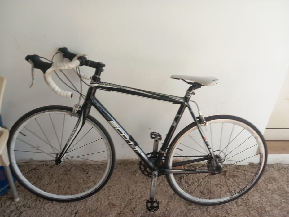 Bicicleta scott como nova
