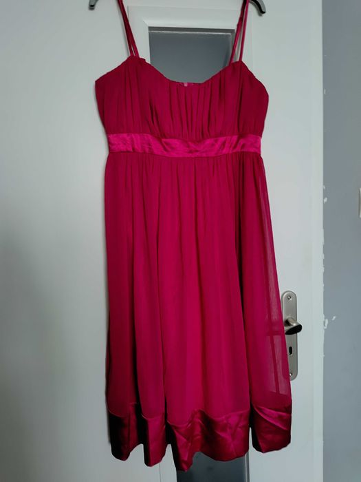 Piekna sukienka wieczorowa rozm 38