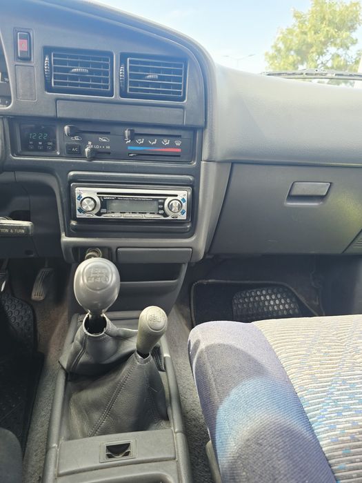Toyota Hilux 4x4 c/d