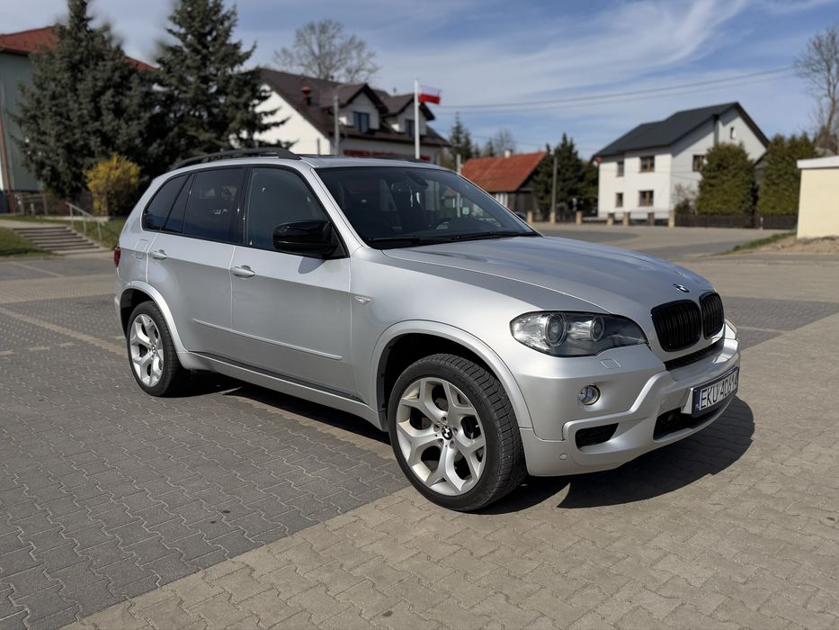 BMW X5 E70 4.8 V8