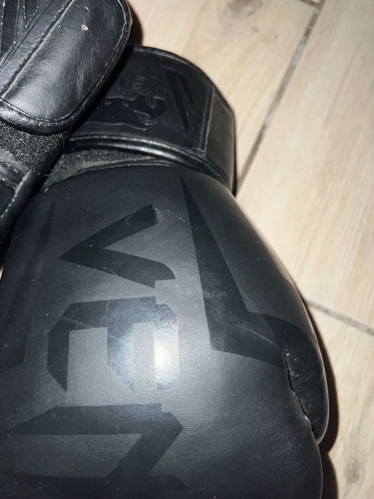 боксерські рукавички