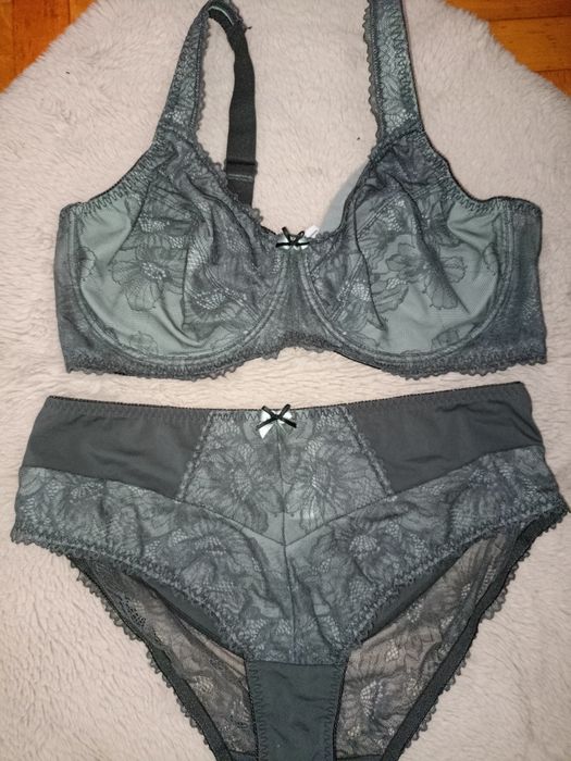 Komplet damski Bonprix 95 E/46