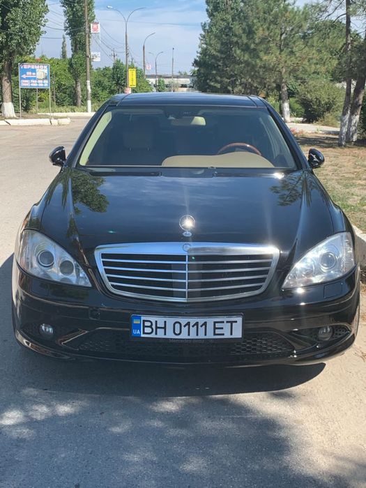 Продам Mercedes-Benz S-Class W221 S500