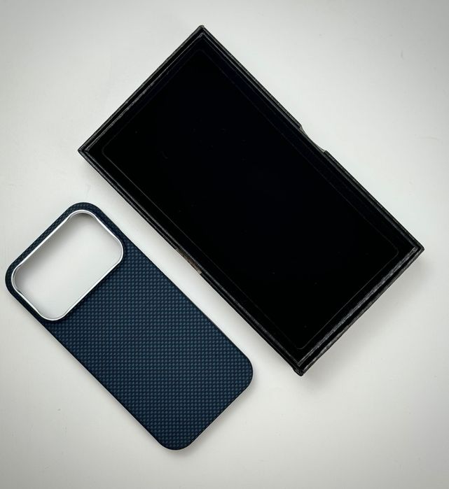 Карбоновый чехол iPhone 17 Pro | 17 Pro Max (Blue) + MagSafe