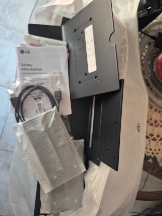 suporte LG Synergy Bracket para Barra SC9S (Compatível OLED C2/C3/C4/C5) – Novo