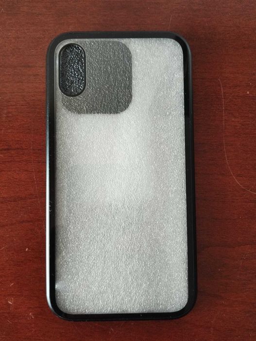 Capa iPhone 14 Pro Plástico Rígido Transparente