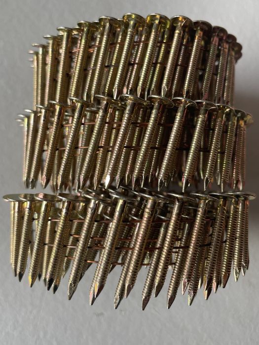 Цвяхи покрівельні в бобінах для бітумної черепиці, для нейлер.