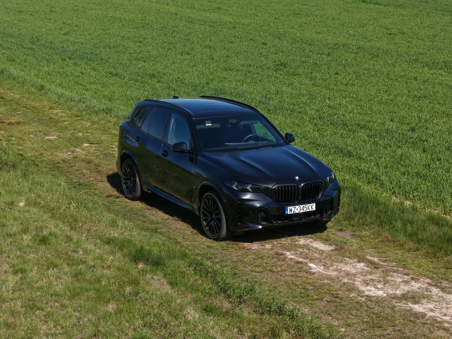 Auto do slubu BMW X5 + filmy z drona w 6K.