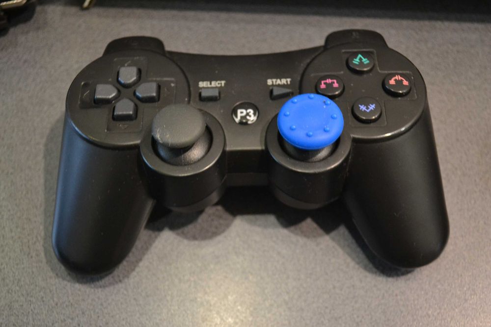 Konsola Playstation 3 + 2 pady