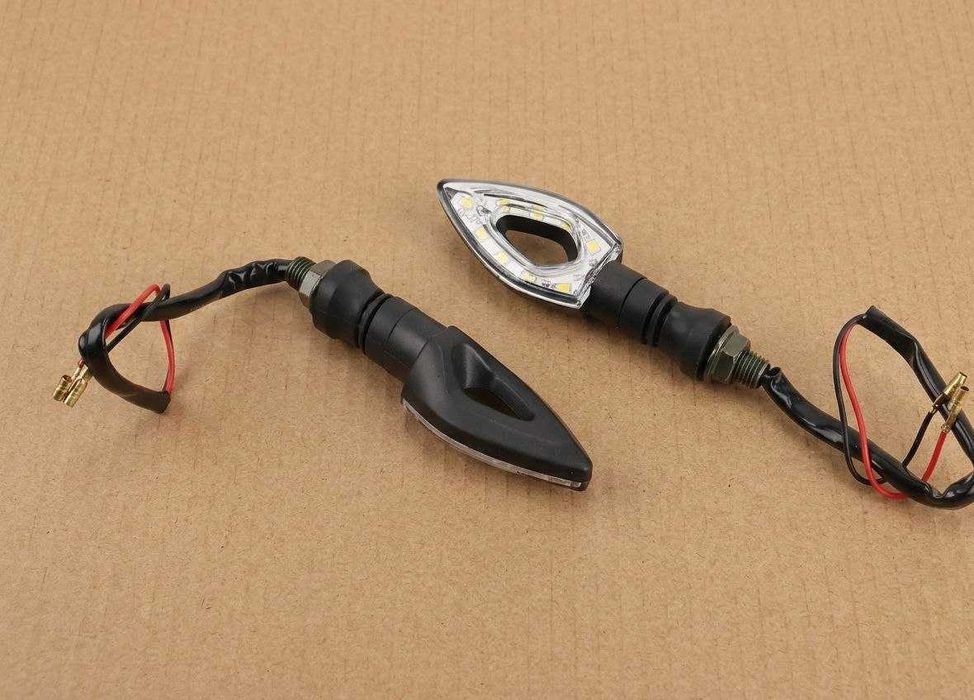 Повороти мото (пара) діодні LED динамічні, бігаючі