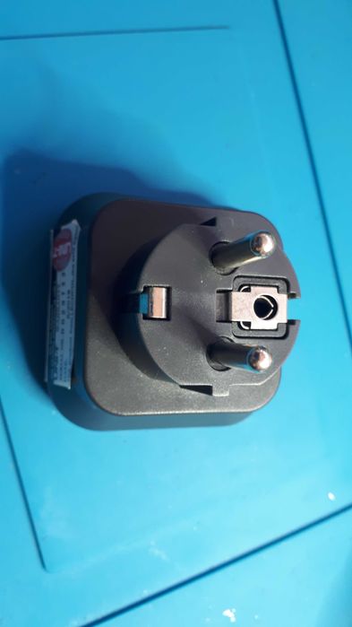 Testador de tomadas UNI-T UT07B-EU