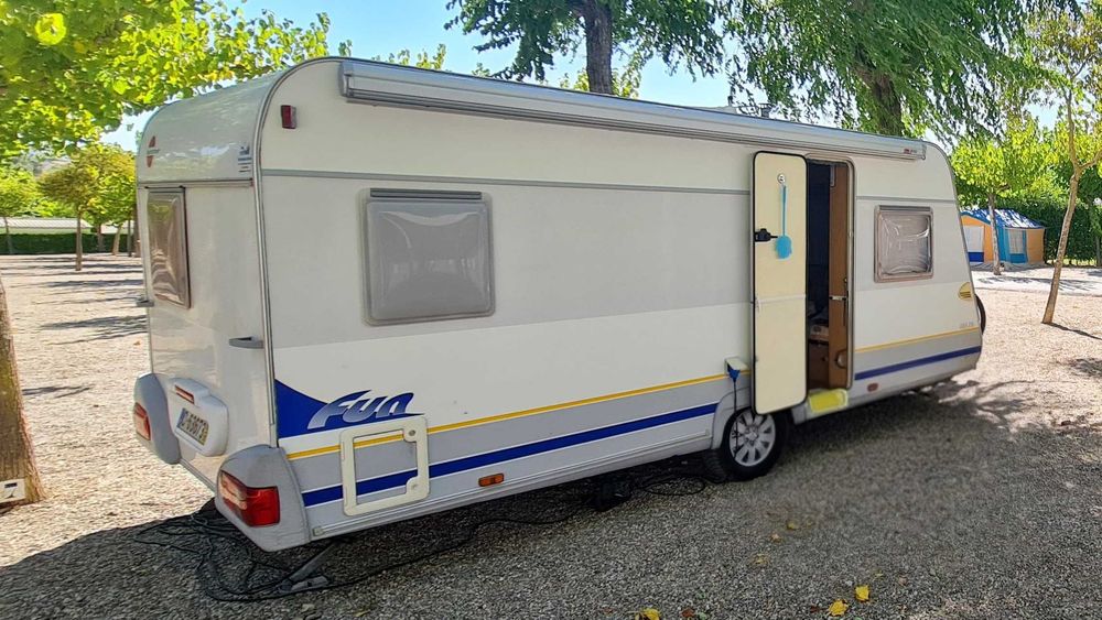 Caravana Bürstner 455TS – Qualidade Alemã e Totalmente Autónoma